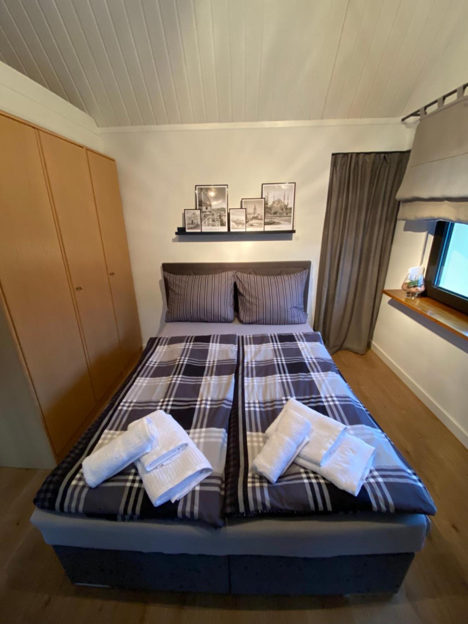 Zentrales Modernes Apartment, Naehe Zoo Und Stadion Dortmund Exteriör bild